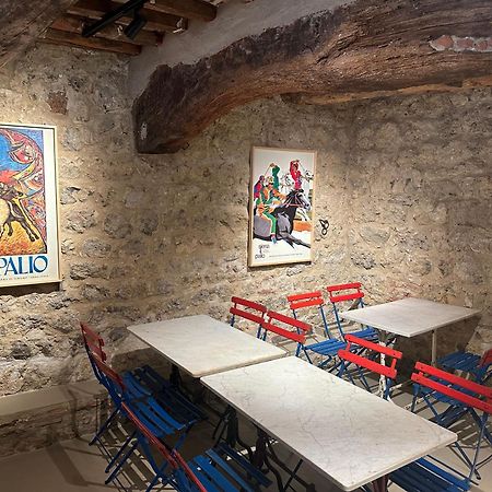 Rooms And Wine Al Castello Monteriggioni Exterior foto