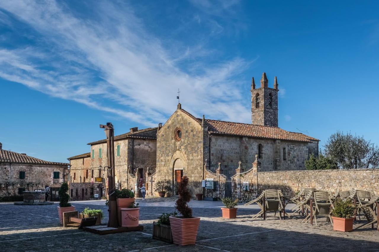 Rooms And Wine Al Castello Monteriggioni Exterior foto