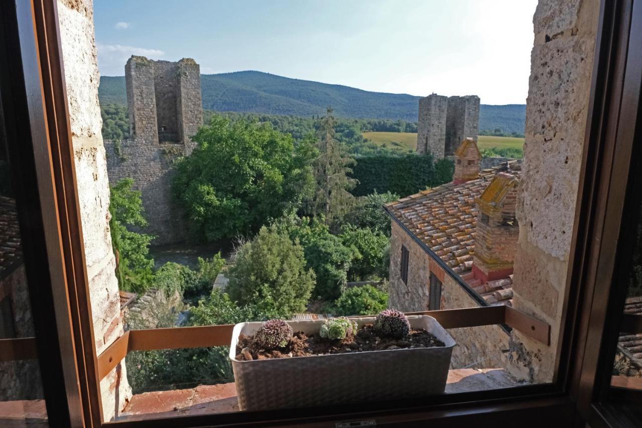 Rooms And Wine Al Castello Monteriggioni Exterior foto