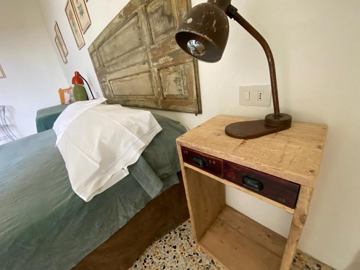 Rooms And Wine Al Castello Monteriggioni Exterior foto