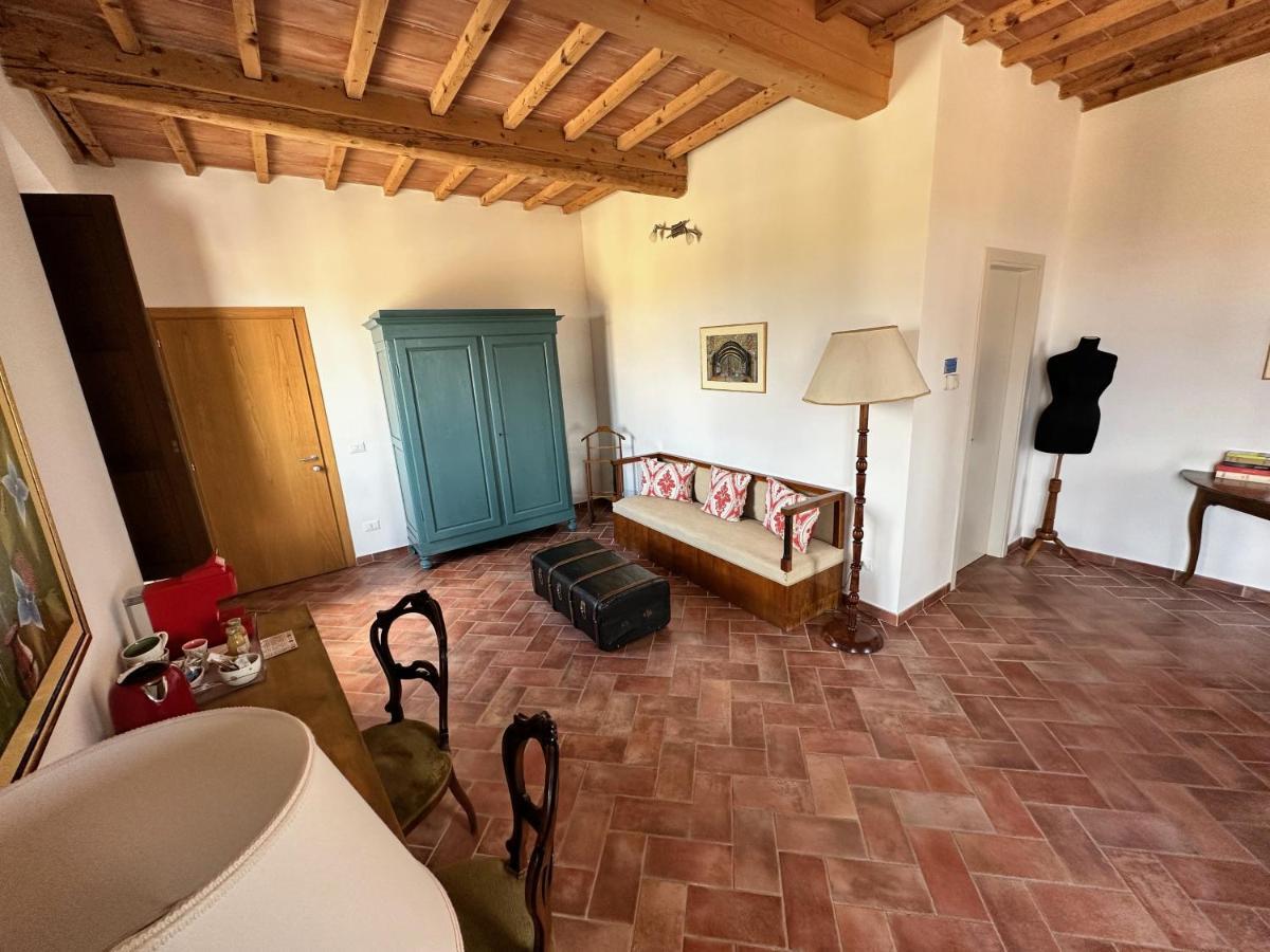 Rooms And Wine Al Castello Monteriggioni Exterior foto