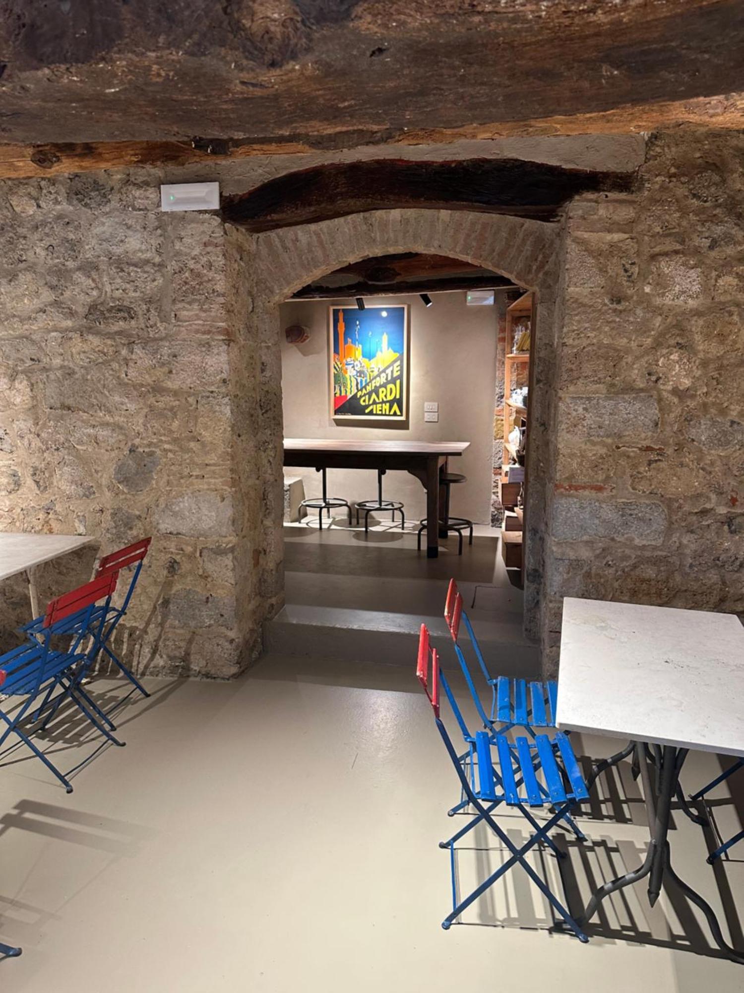 Rooms And Wine Al Castello Monteriggioni Exterior foto