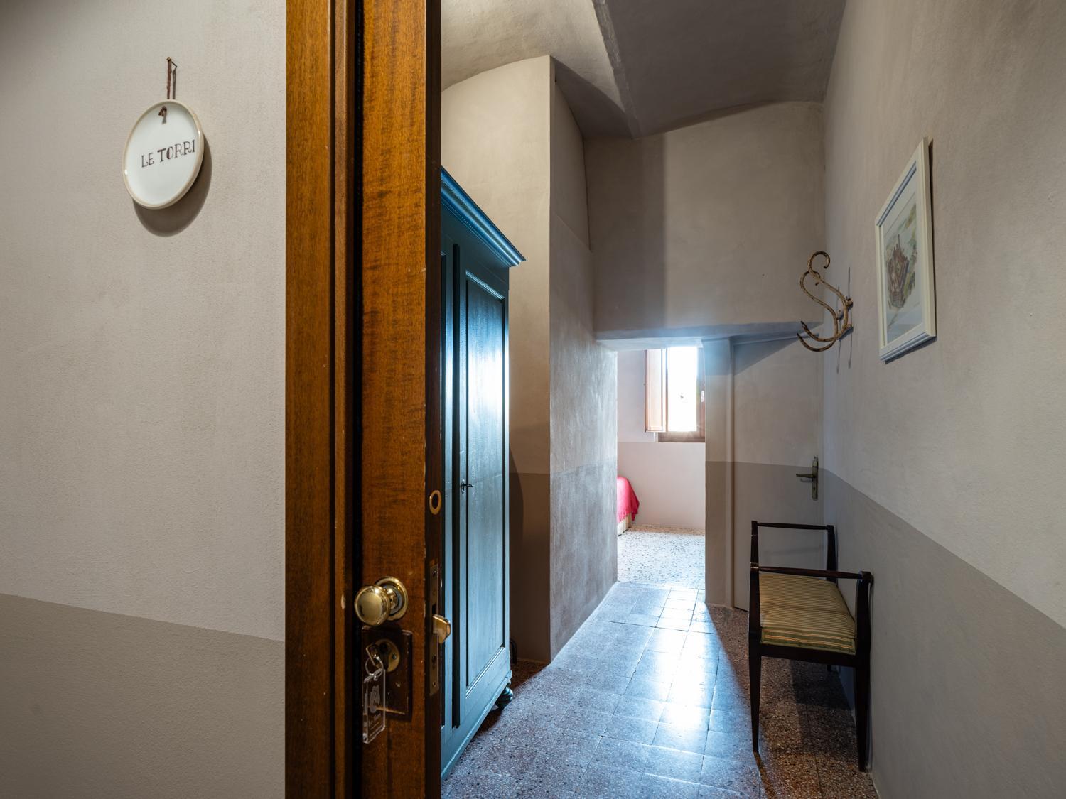 Rooms And Wine Al Castello Monteriggioni Exterior foto